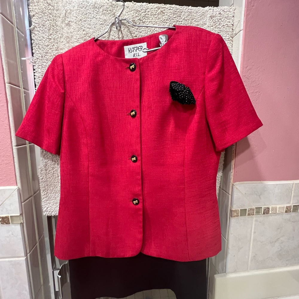 Kasper suits - Picture 2 of 2
